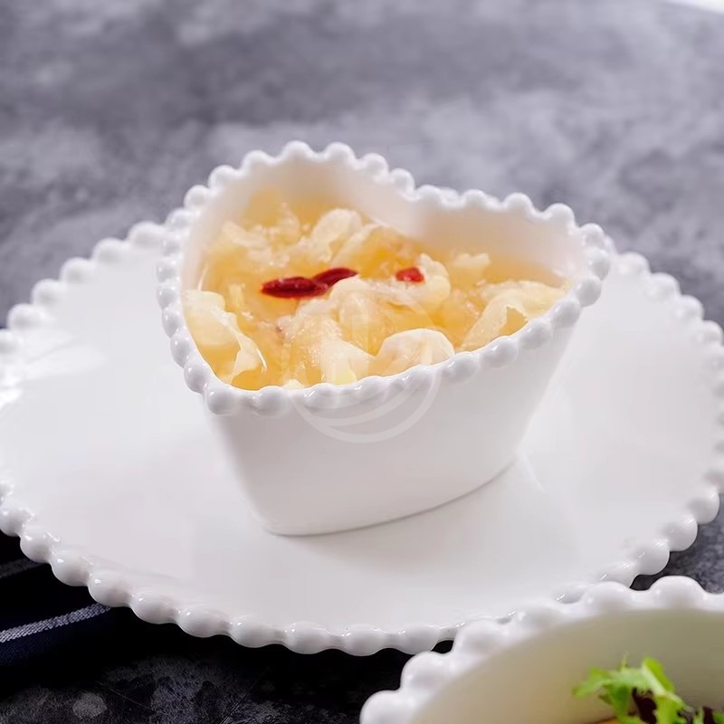 Creative Ceramic Breakfast and Dessert Plate Heart-Theme Western Tableware for Fruit Salad and Other Meals Dinnerware Set