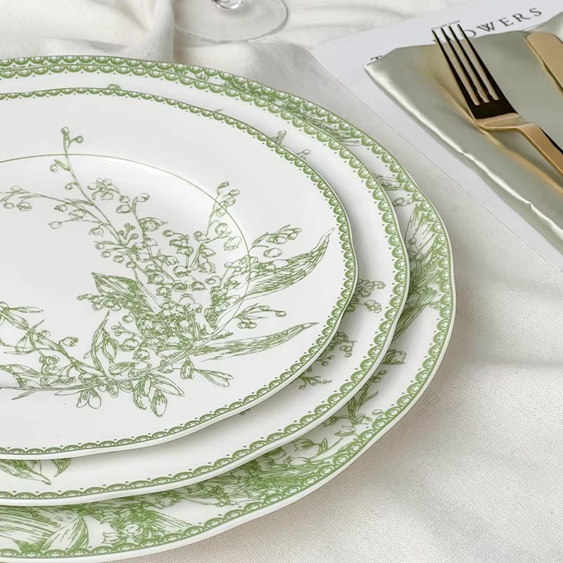 Green Lily Valley Series High Bone Porcelain Western Dining Dinnerware Sets Pastoral Style Ceramic Dishes Includes Plates Bowls